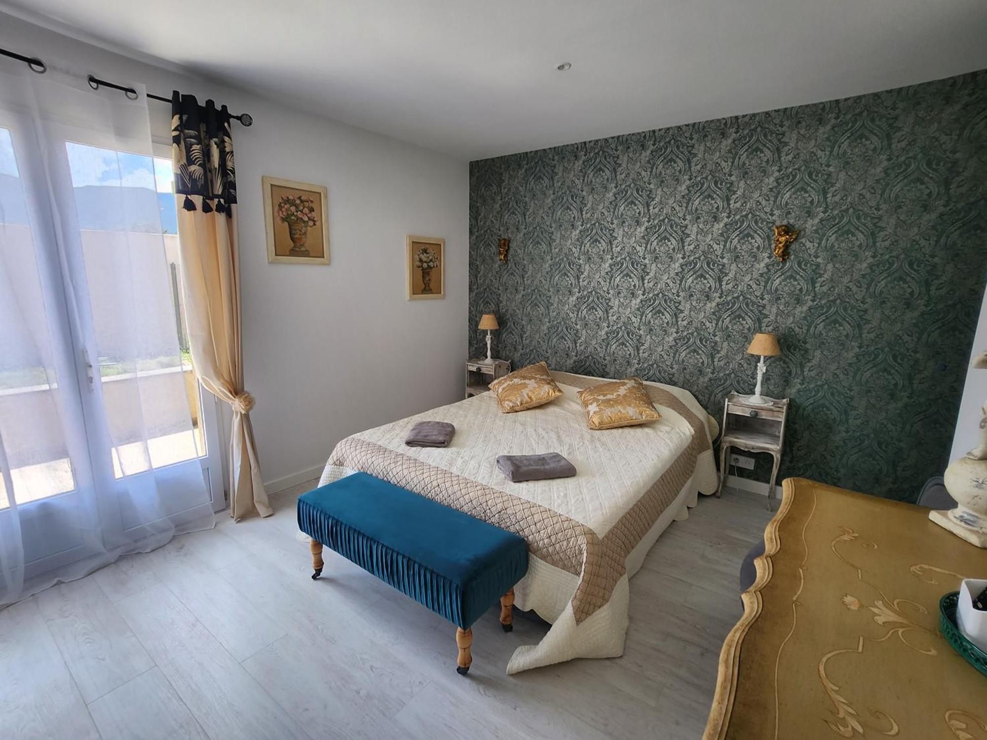 Le Clos Renaissance Oppede Luaran gambar
